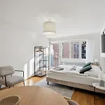 City-studio - Sweet And Modest - Crown 14 *